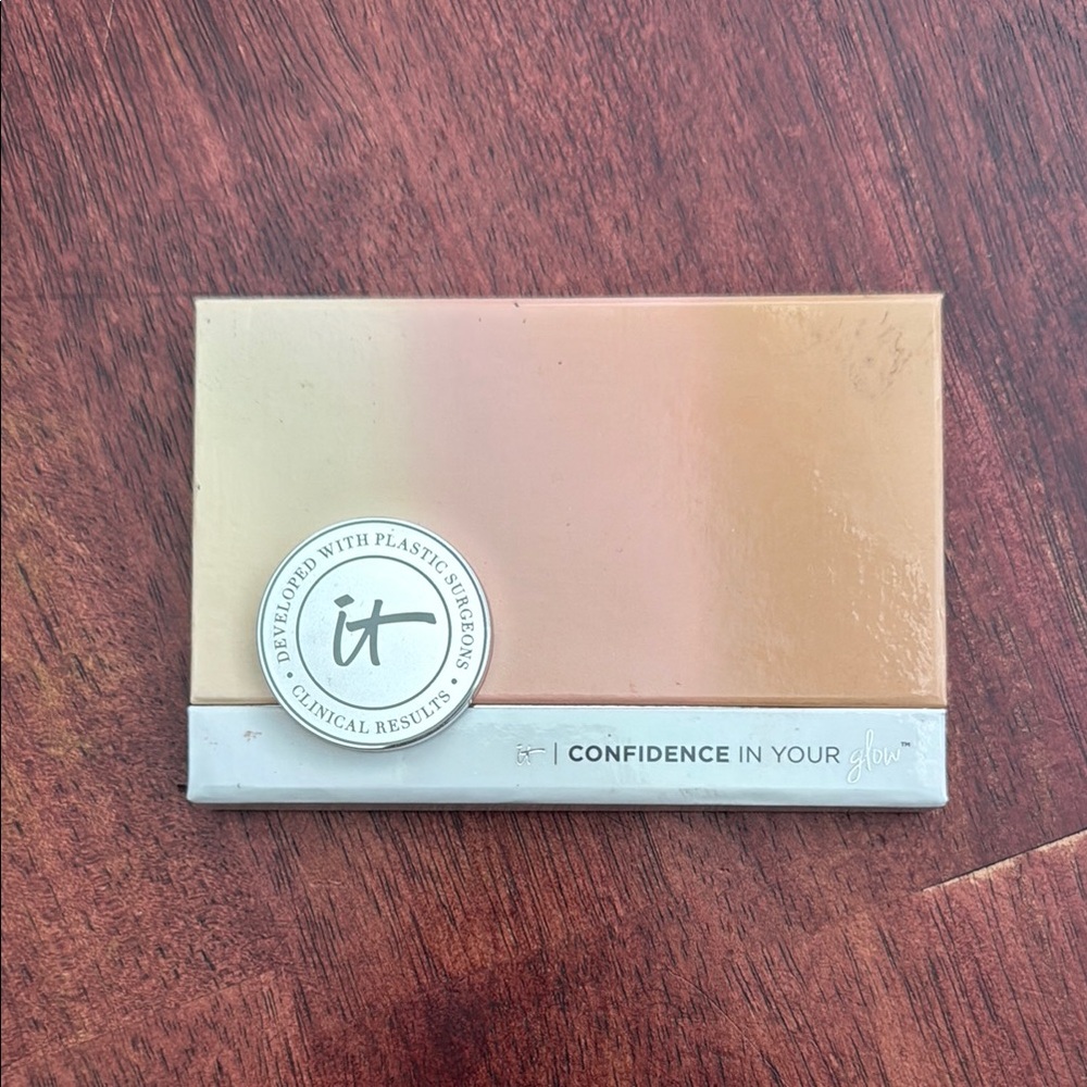 IT Cosmetics Radiant Glow Palette with Warm Tones